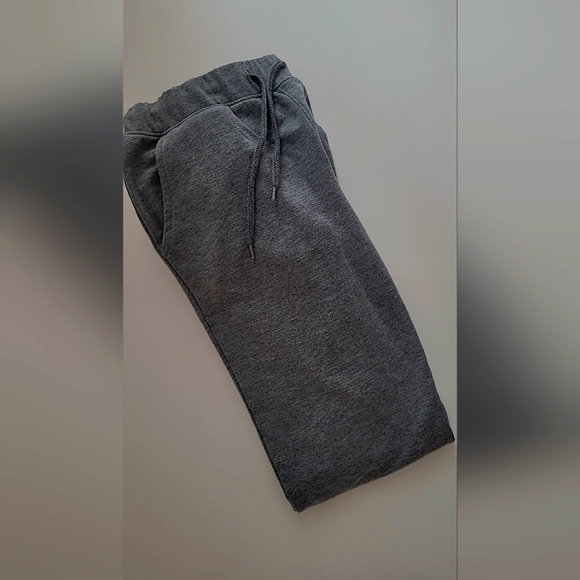 Simple•Cozy•Ripzone•Grey•Sweatpants - Picture 1 of 3